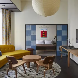 ***** Hotel Ace Japão