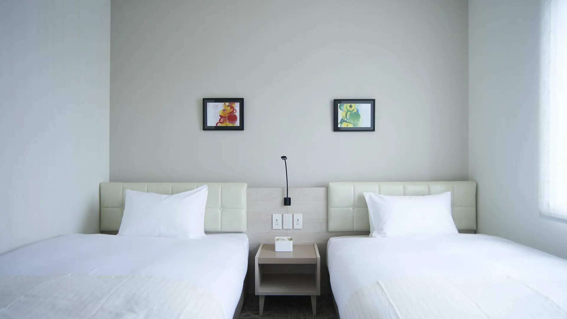 Quintessahotel Tokyohaneda Comic&Books Tokyo