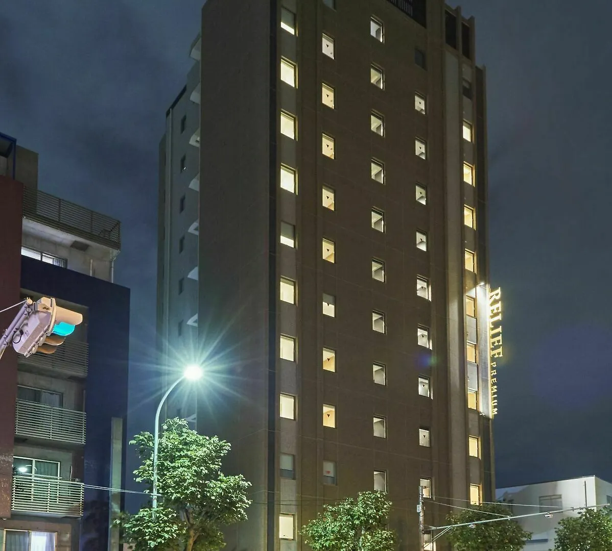Quintessa Hotel Tokyo Haneda Comic&Books